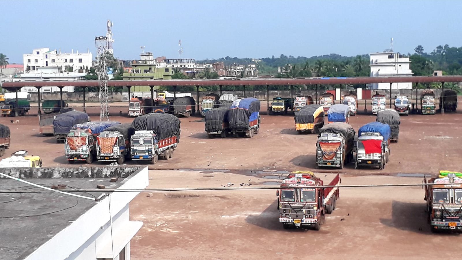 সাতক্ষীরা ভোমরা স্থলবন্দর দিয়ে ৮ দিনে ৬৫২০ টন ভারতীয় চাল আমদানি