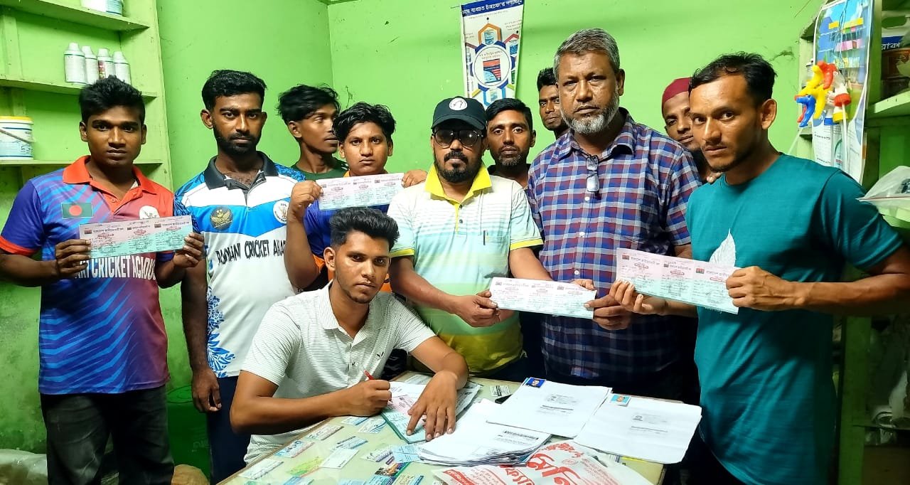 সাতক্ষীরার ৭নং ওয়ার্ডে স্বেচ্ছাসেবক দলের সদস্য নবায়ন কার্যক্রমে নতুন উদ্দীপনা | নেতৃত্বে দৃঢ়তার বার্তা