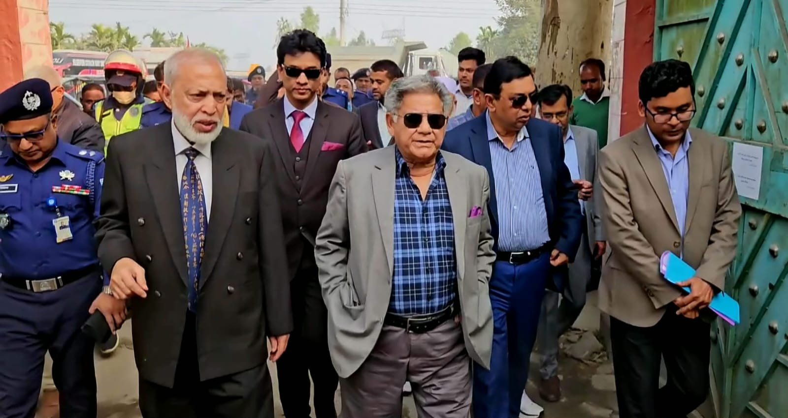 গণভোটে হ্যাঁ ভোট না দিলে সুযোগ হারাবো: উপদেষ্টা সাখাওয়াত হোসেন